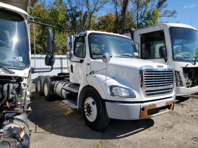  Salvage Freightliner M2 112 Med