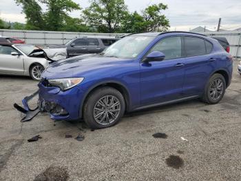  Salvage Alfa Romeo Stelvio