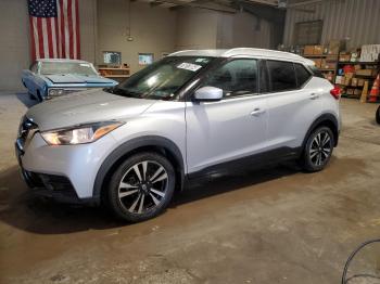  Salvage Nissan Kicks