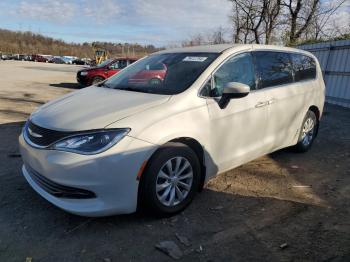  Salvage Chrysler Pacifica