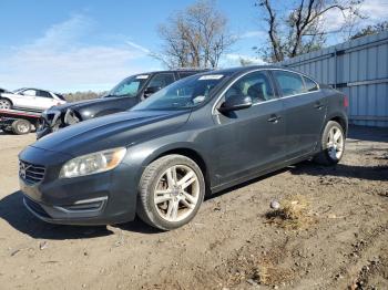  Salvage Volvo S60