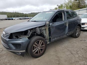  Salvage Volkswagen Touareg