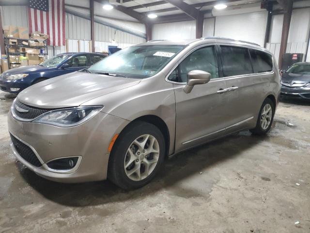  Salvage Chrysler Pacifica