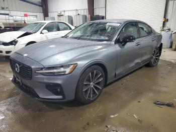  Salvage Volvo S60