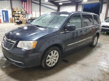  Salvage Chrysler Minivan