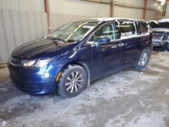  Salvage Chrysler Pacifica