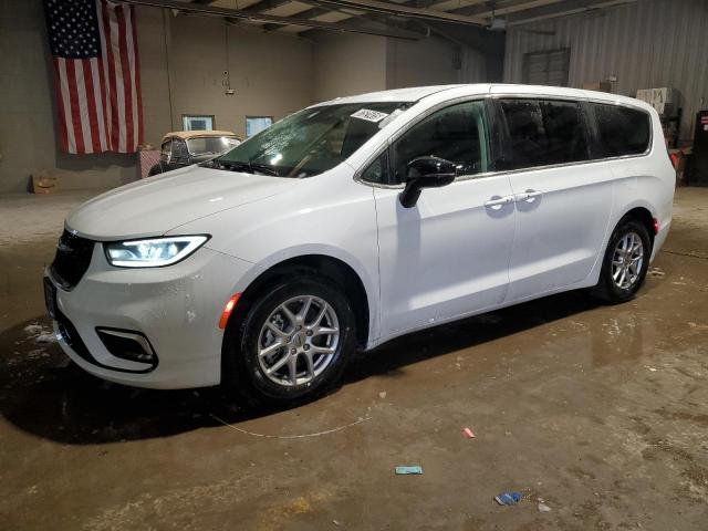  Salvage Chrysler Pacifica