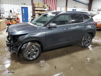  Salvage Kia Seltos