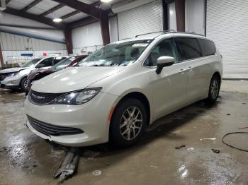  Salvage Chrysler Pacifica