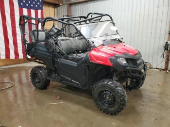  Salvage Honda Sxs700