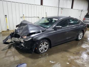  Salvage Chrysler 200