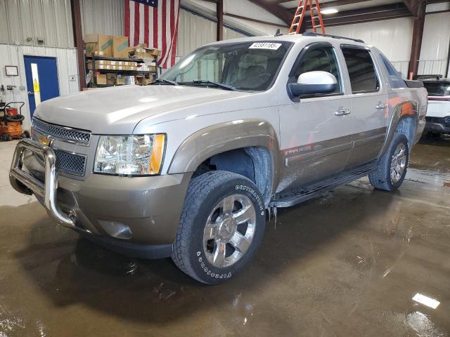  Salvage Chevrolet Avalanche