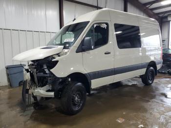  Salvage Mercedes-Benz Sprinter