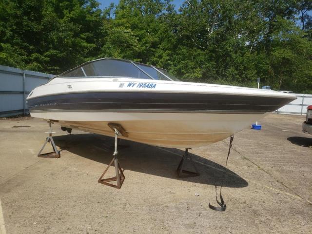  Salvage Bayliner 2050 Capri