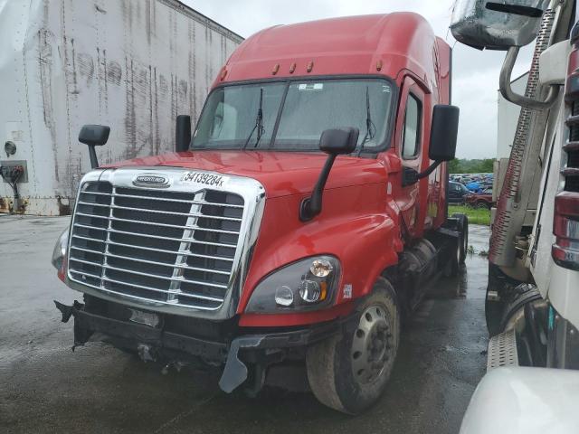  Salvage Freightliner Cascadia 1