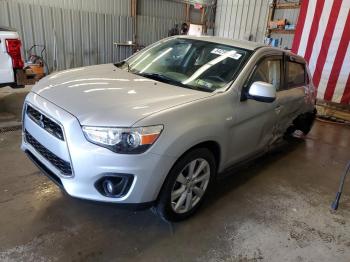  Salvage Mitsubishi Outlander