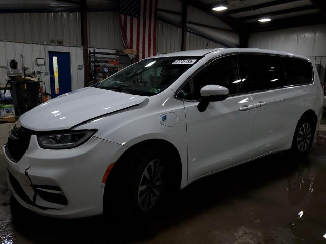  Salvage Chrysler Pacifica