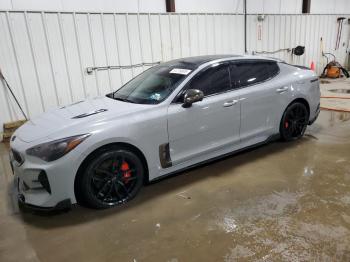  Salvage Kia Stinger