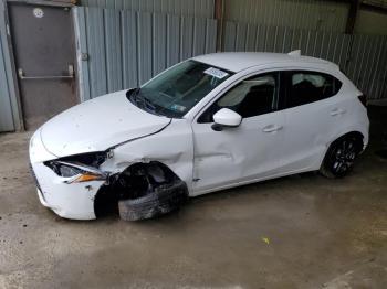  Salvage Toyota Yaris