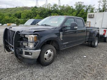  Salvage Ford 1100