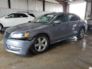 Salvage Volkswagen Passat