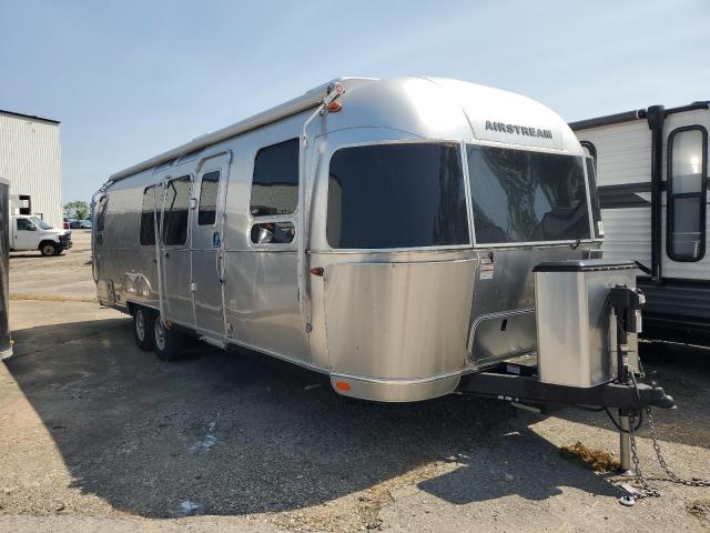  Salvage Airstream Flyincloud