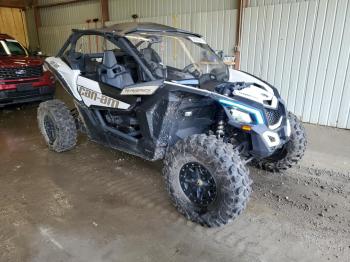  Salvage Can-Am Maverick X