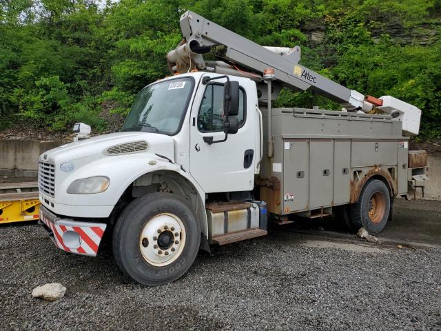  Salvage Freightliner M2 106 Med