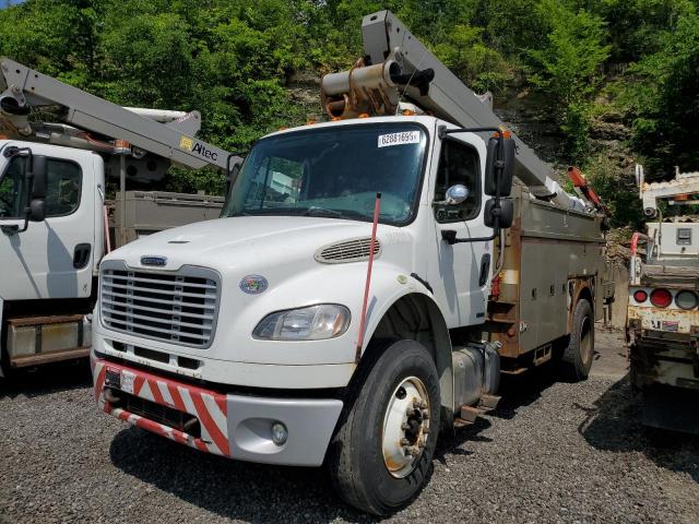  Salvage Freightliner M2 106 Med
