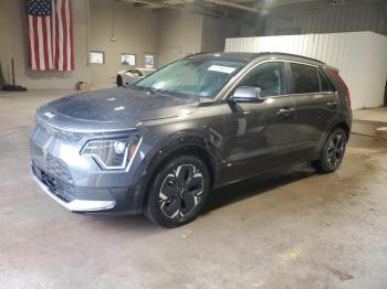  Salvage Kia Niro
