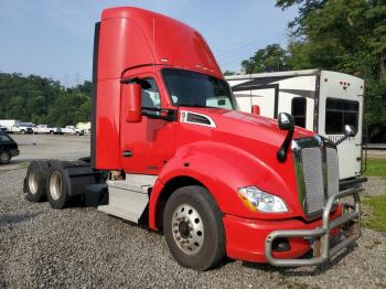  Salvage Kenworth T680