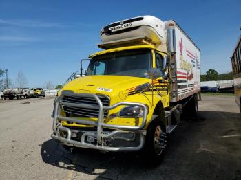  Salvage Freightliner M2 106 Med