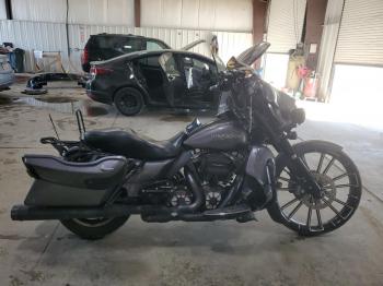  Salvage Harley-Davidson Fl