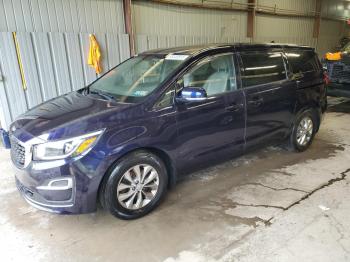  Salvage Kia Sedona