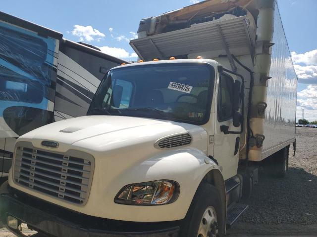  Salvage Freightliner M2 106 Med