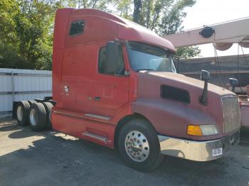  Salvage Volvo Vn