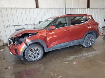  Salvage Kia Seltos