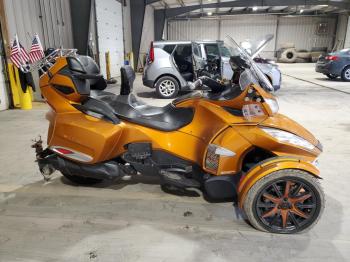  Salvage Can-Am Spyder