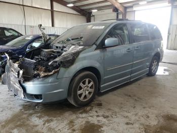  Salvage Chrysler Minivan