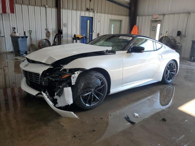  Salvage Nissan Z Performa