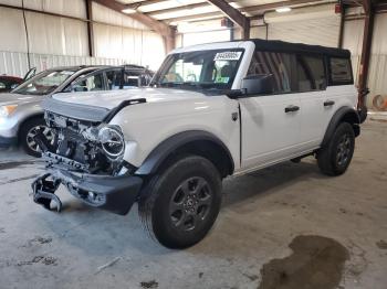  Salvage Ford Bronco