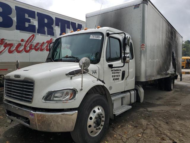  Salvage Freightliner M2 106 Med