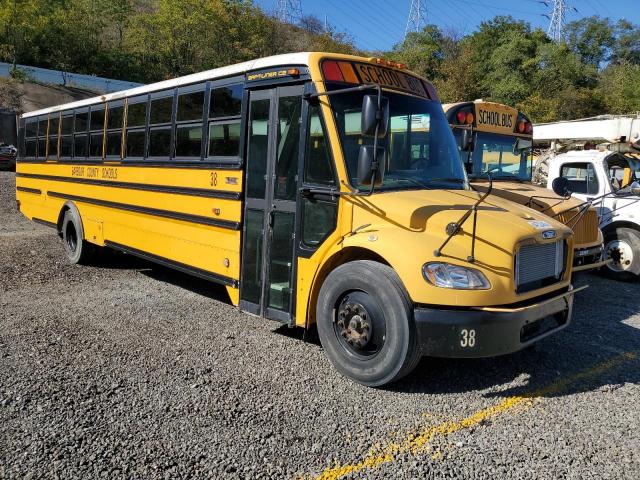  Salvage Freightliner Chassis B2b