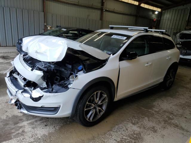  Salvage Volvo V60
