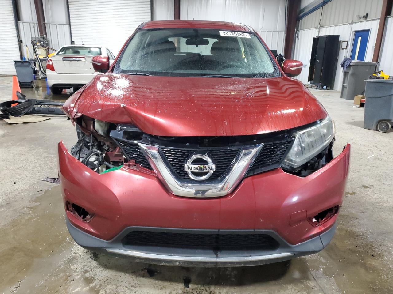 Nissan Rogue S Image 2
