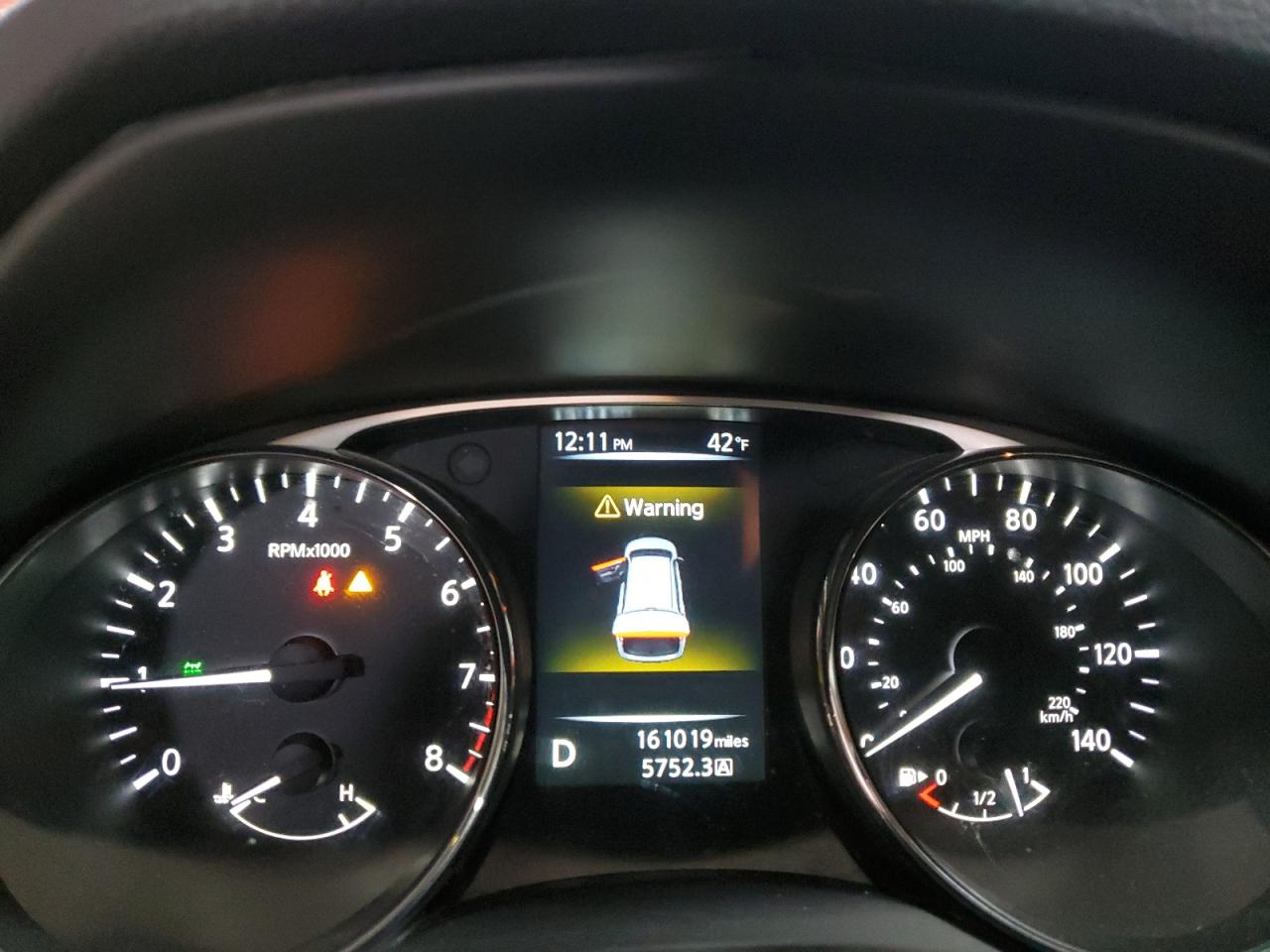 Nissan Rogue S Image 8