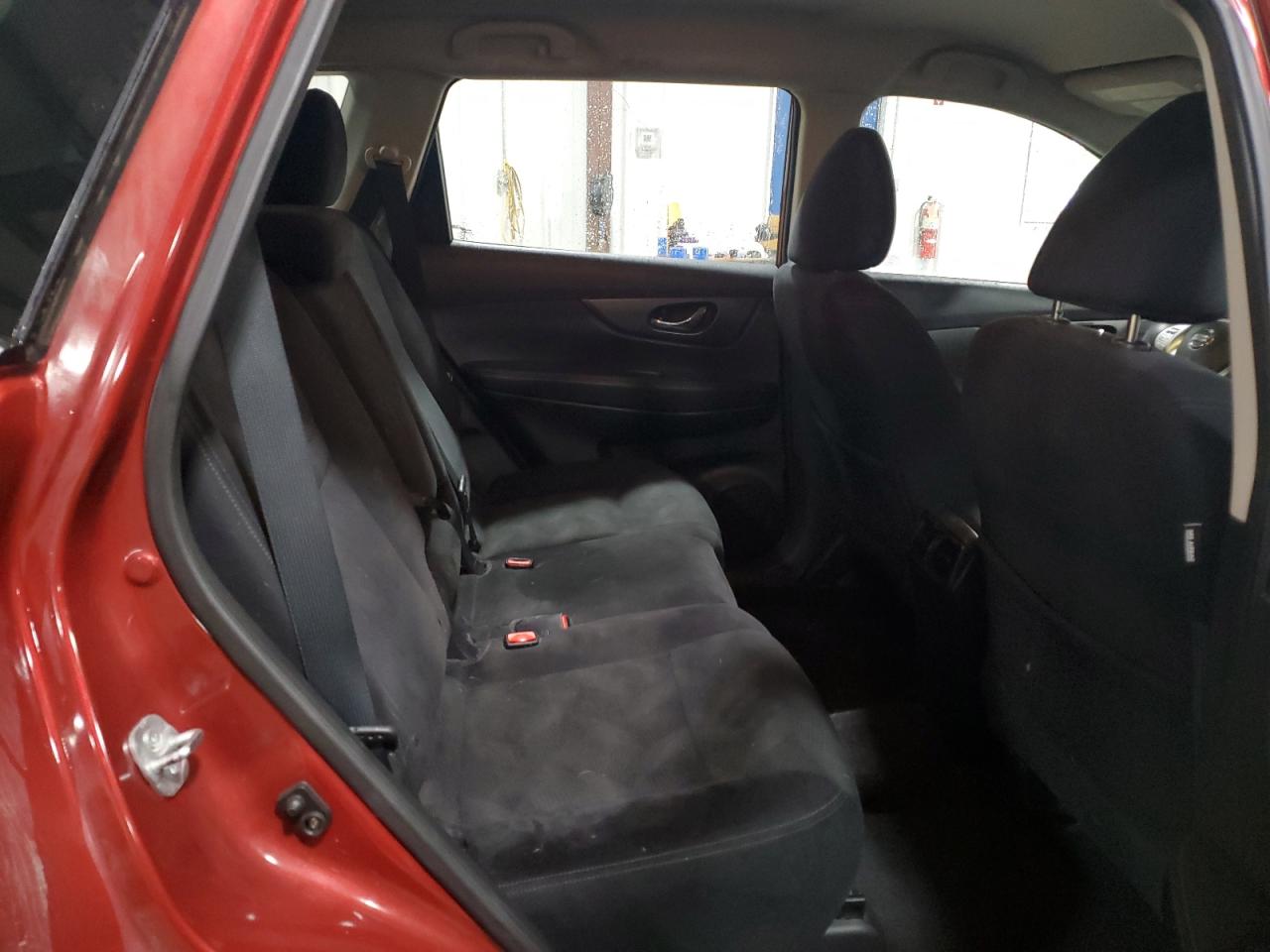 Nissan Rogue S Image 10