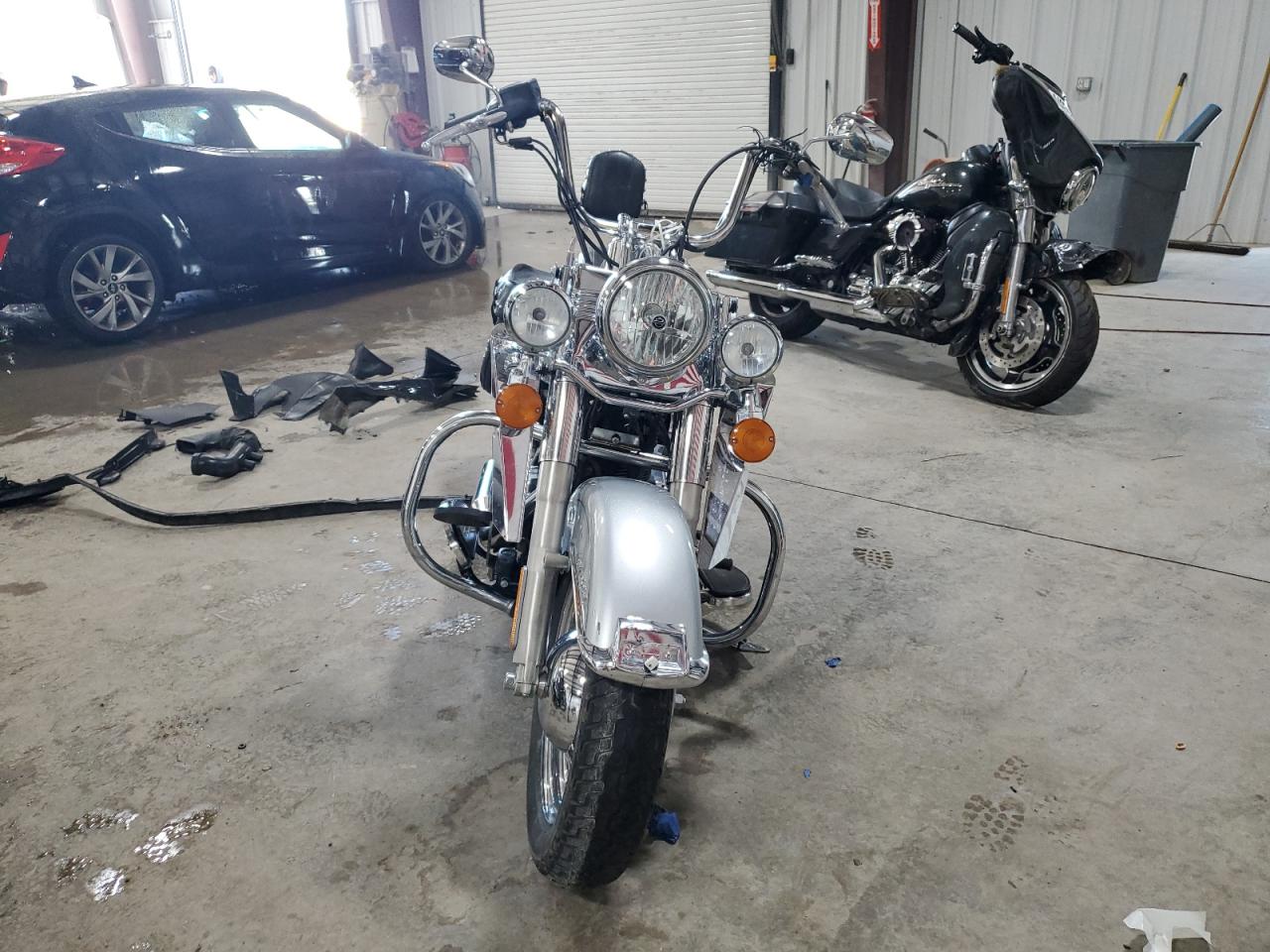 Harley-Davidson Fl Heritage Softail Classic Image 8