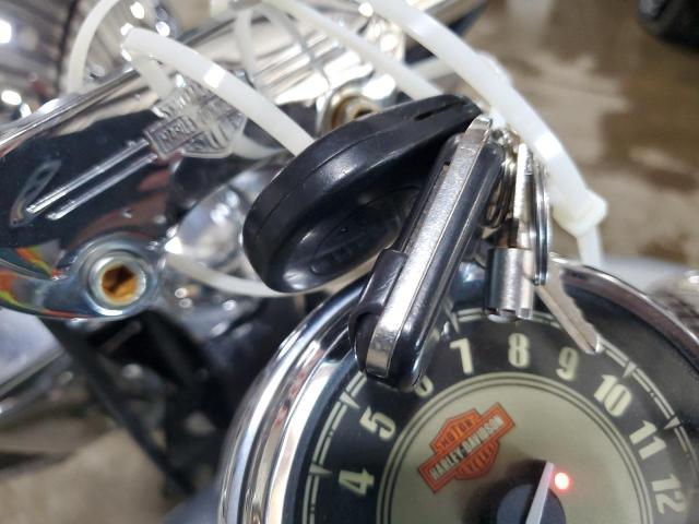 Harley-Davidson Fl Heritage Softail Classic Image 9
