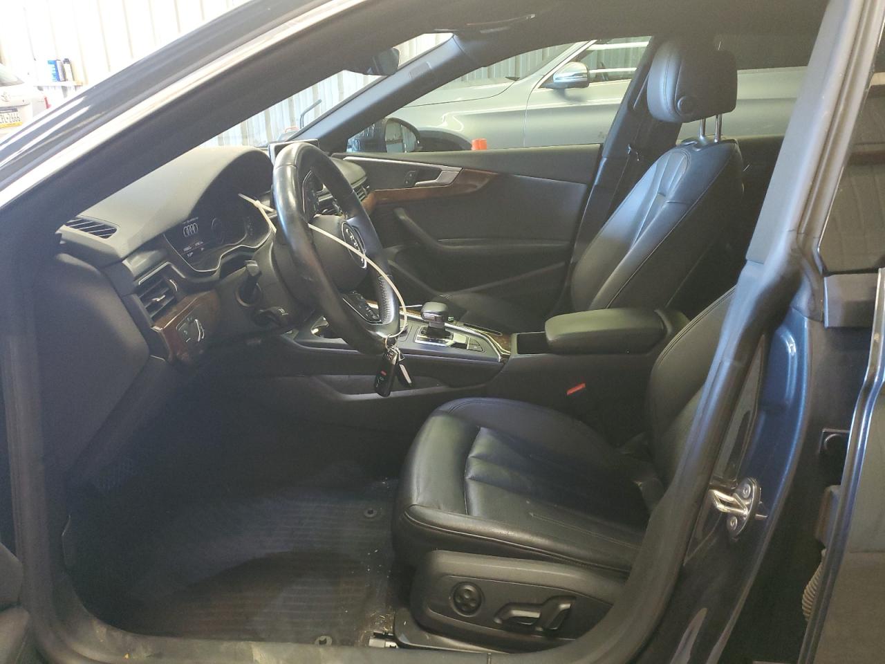 Audi A5 Premium Plus Image 5